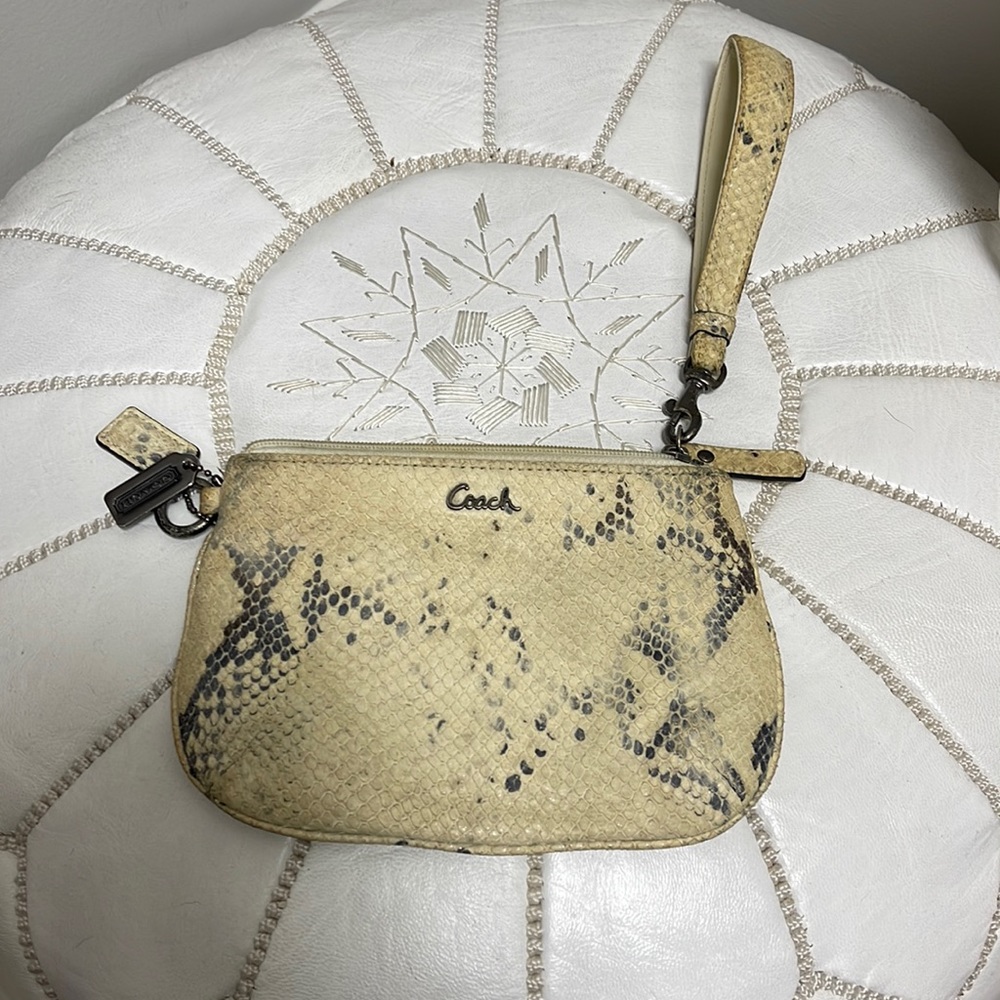 COACH 45126 Kristin Embossed Python Snakeskin Medium Wristlet/Clutch